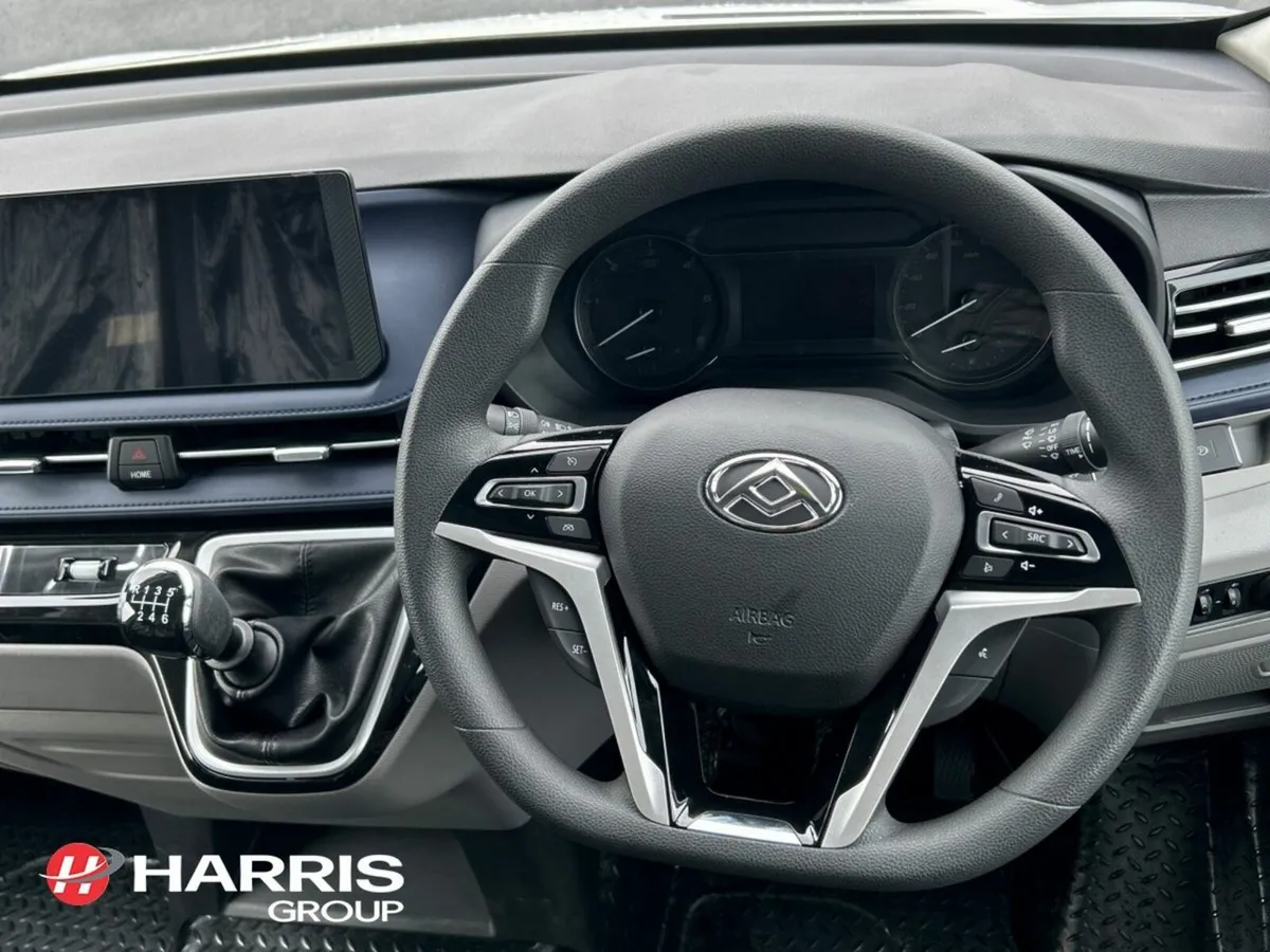 Maxus DELIVER 9 L3H2 Panel Van Lux - Image 4