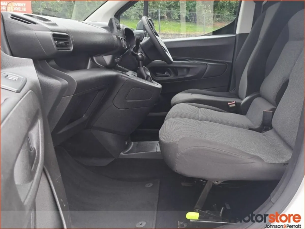 Opel Combo L1H1-1.5 75BHP (Price Excluding VAT)  - - Image 4