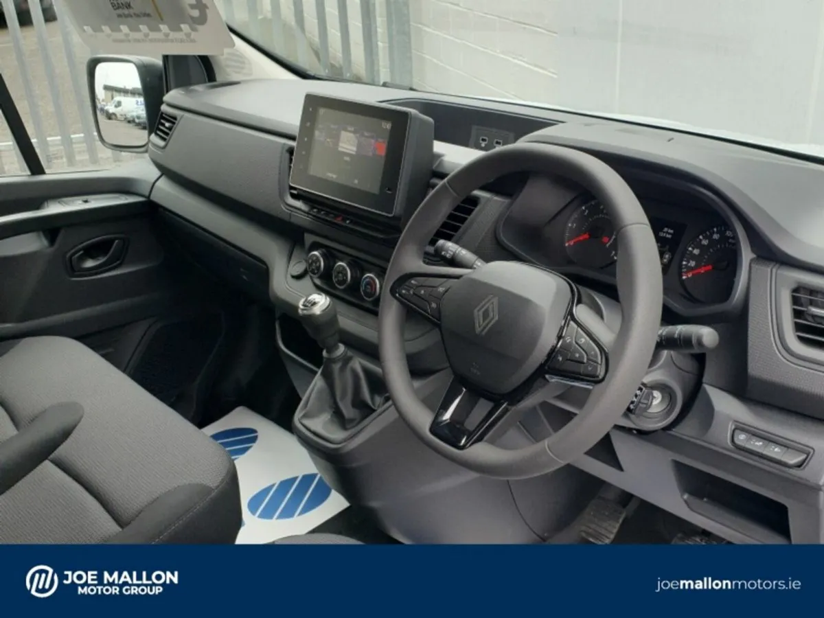 Renault Trafic LL30 DCI 150 START - Ex Vat price - Image 4