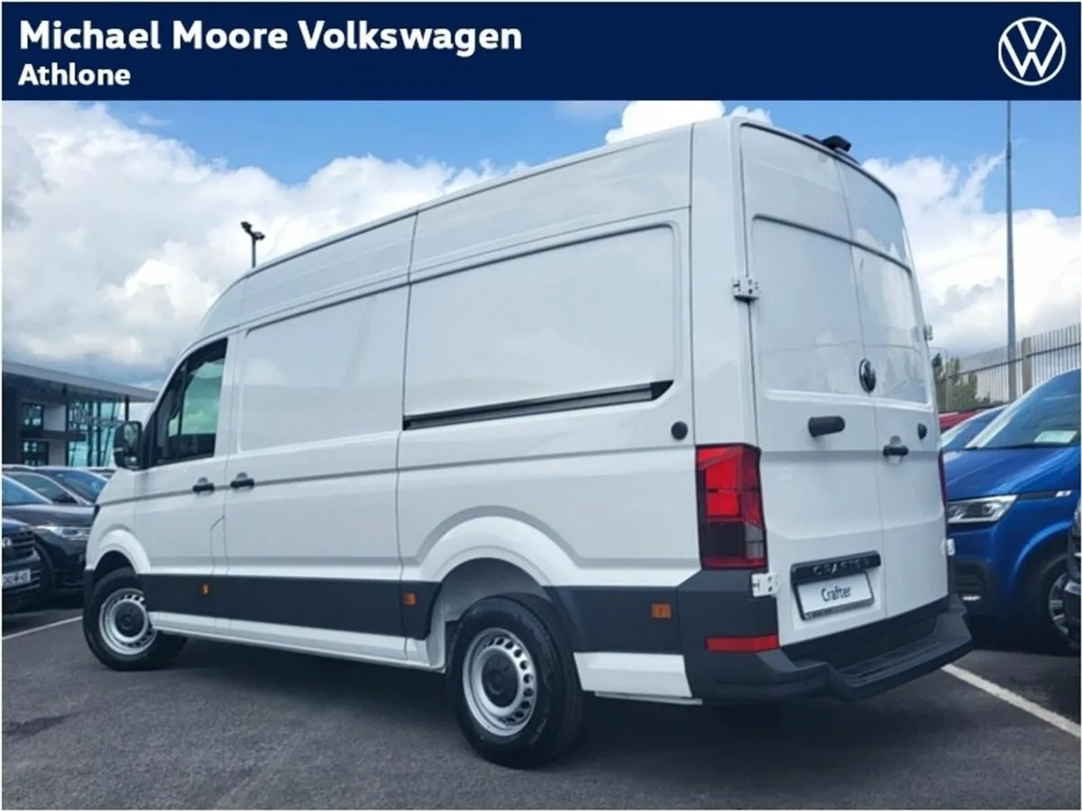 Volkswagen Crafter TL 30MWB 2.0TDI 140BHP 5DR (37, - Image 3