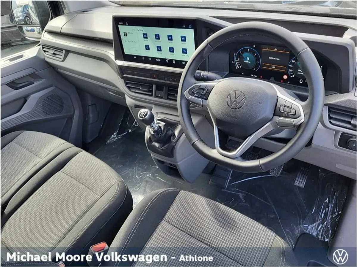 Volkswagen Transporter TL SWB28 2.0 TDI 110BHP 5DR - Image 4