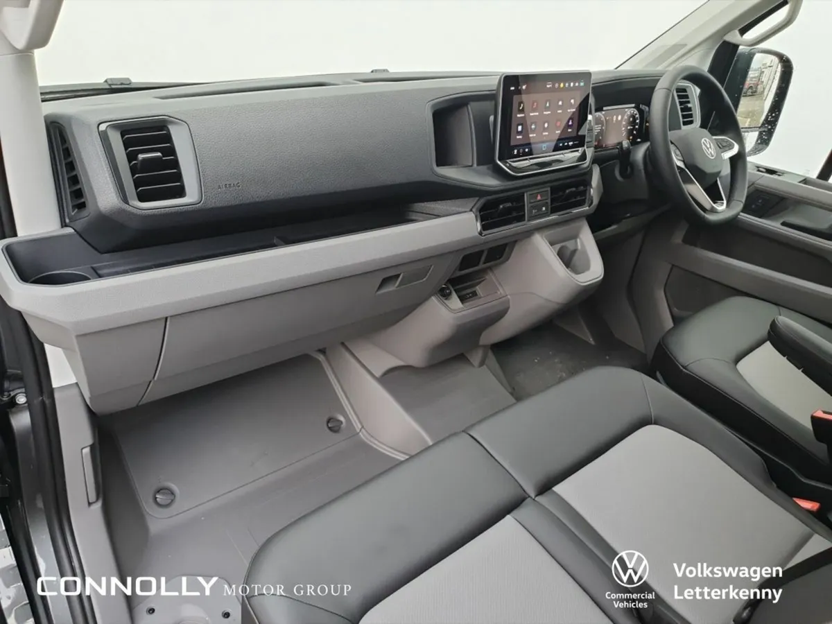 Volkswagen Crafter CR35 Panel van Highline MWB 177 - Image 3