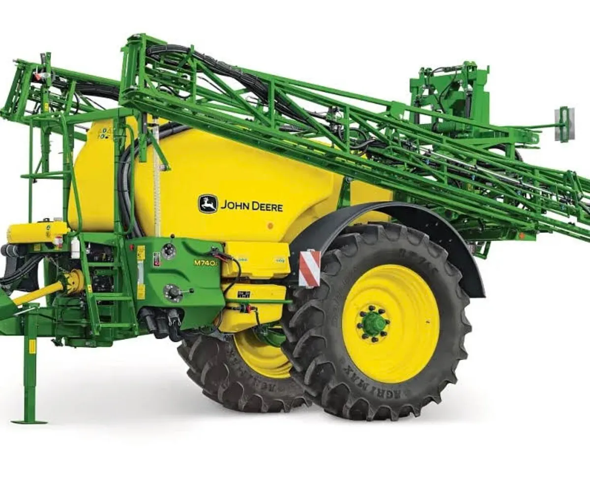 John Deere 740i - Trailed Sprayer