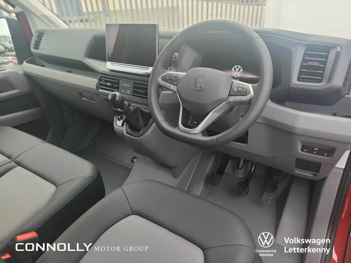 Volkswagen Crafter CR35 Panel van Highline MWB 177 - Image 3