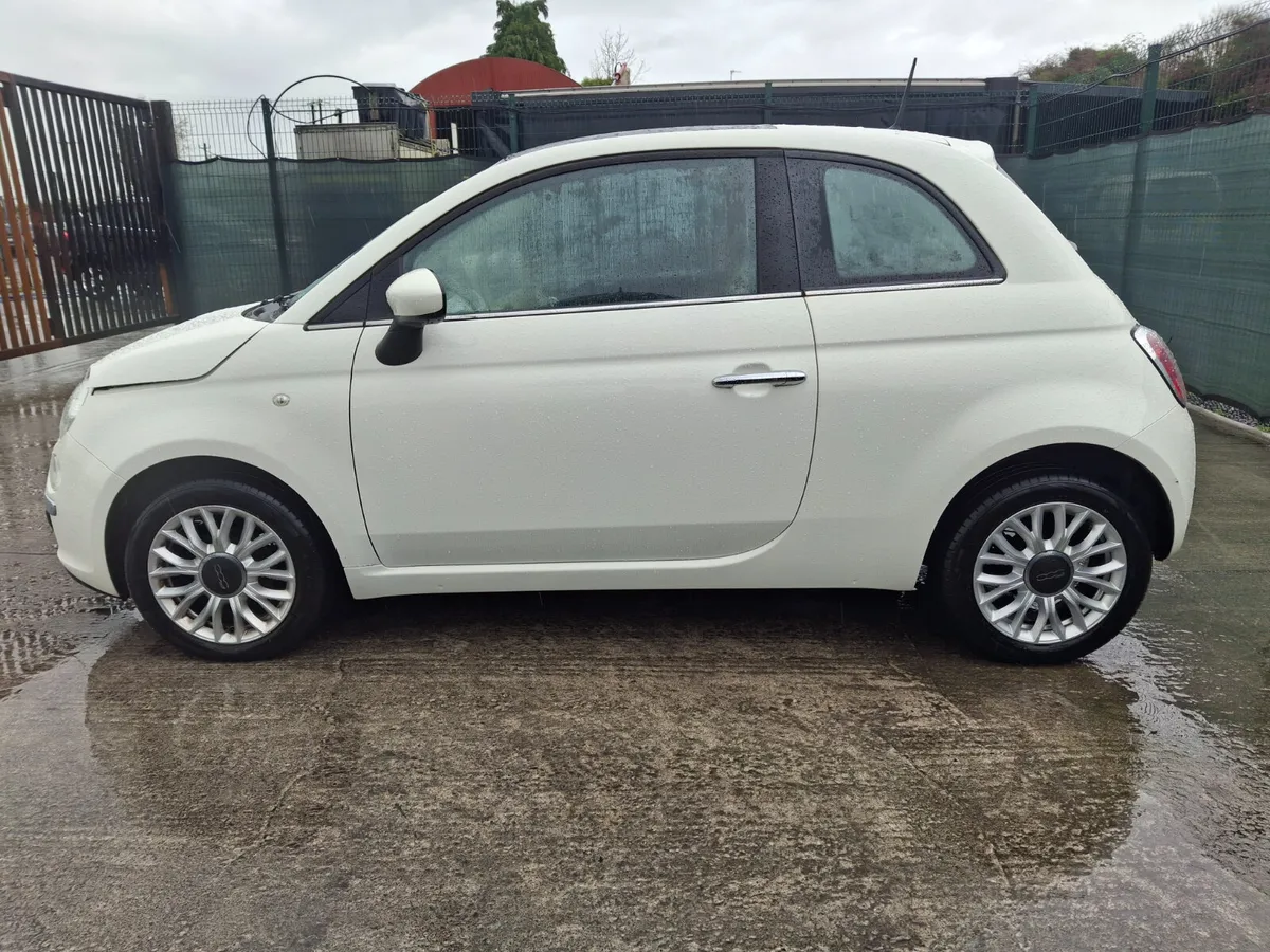 €500 OFF  2015  Fiat 500  Lounge  pan roof - Image 2