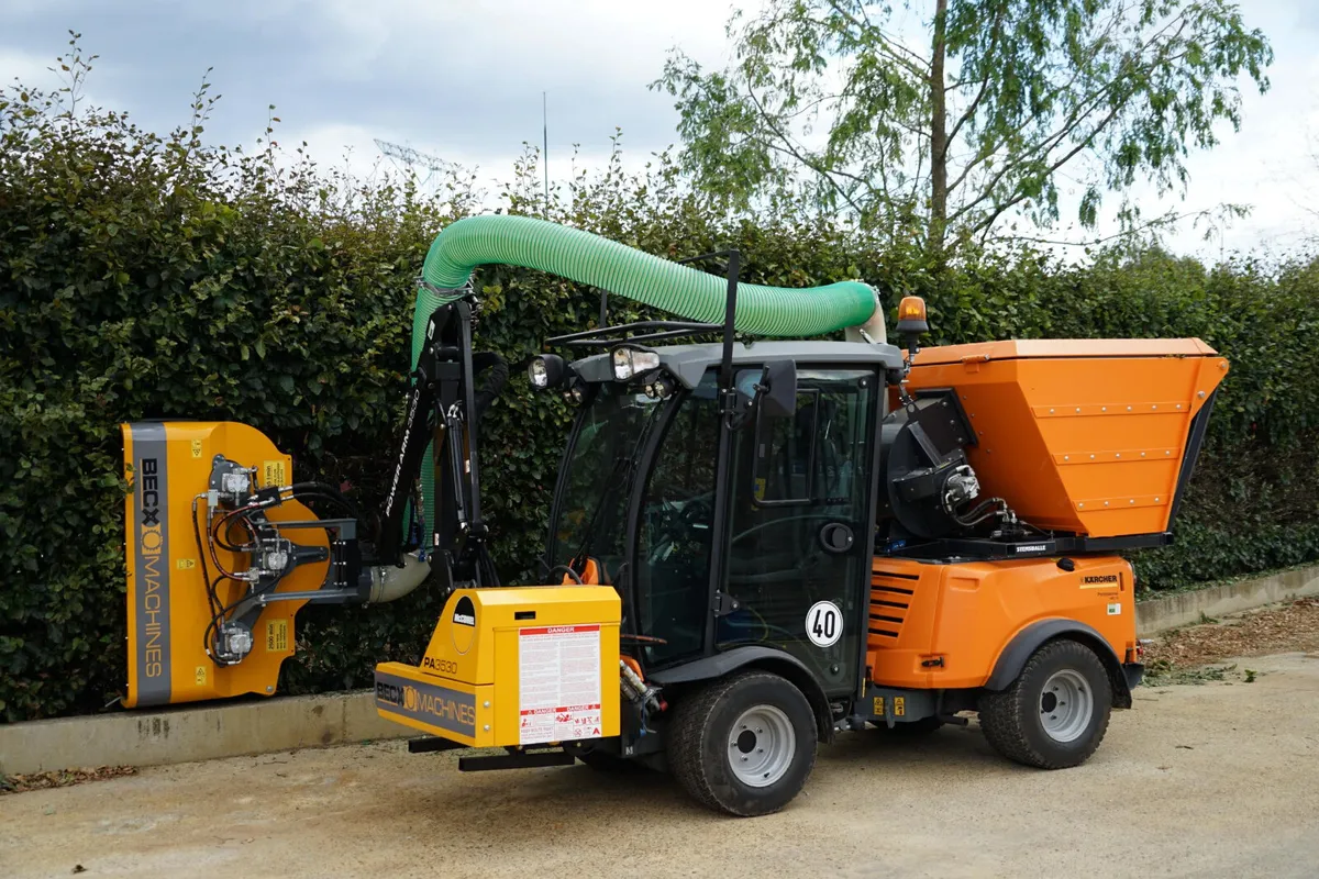 Becx HS75HRs Hedge Trimmer - Image 1