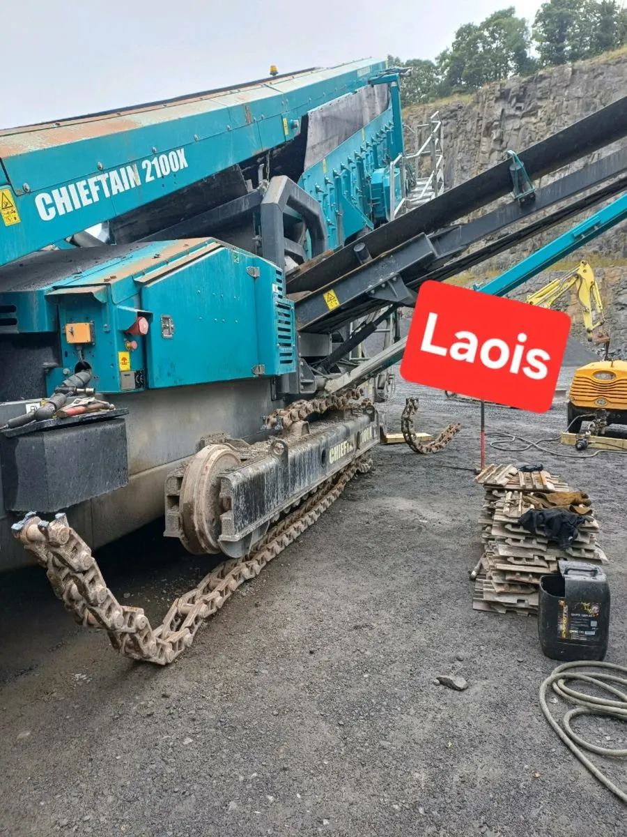 ONSITE UNDERCARRIAGE FITTING - Image 2