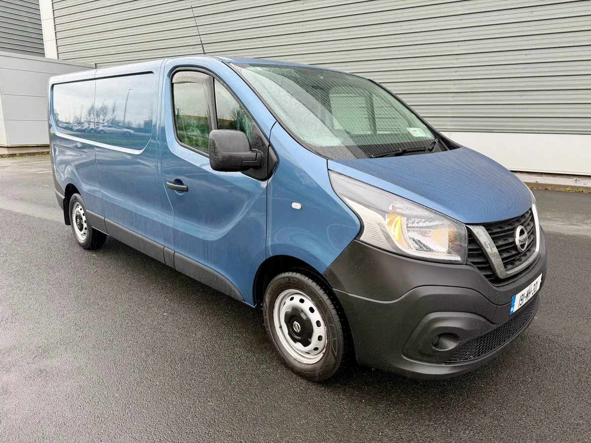 2019 Nissan NV300 Taxed and tested low klm’s - Image 1