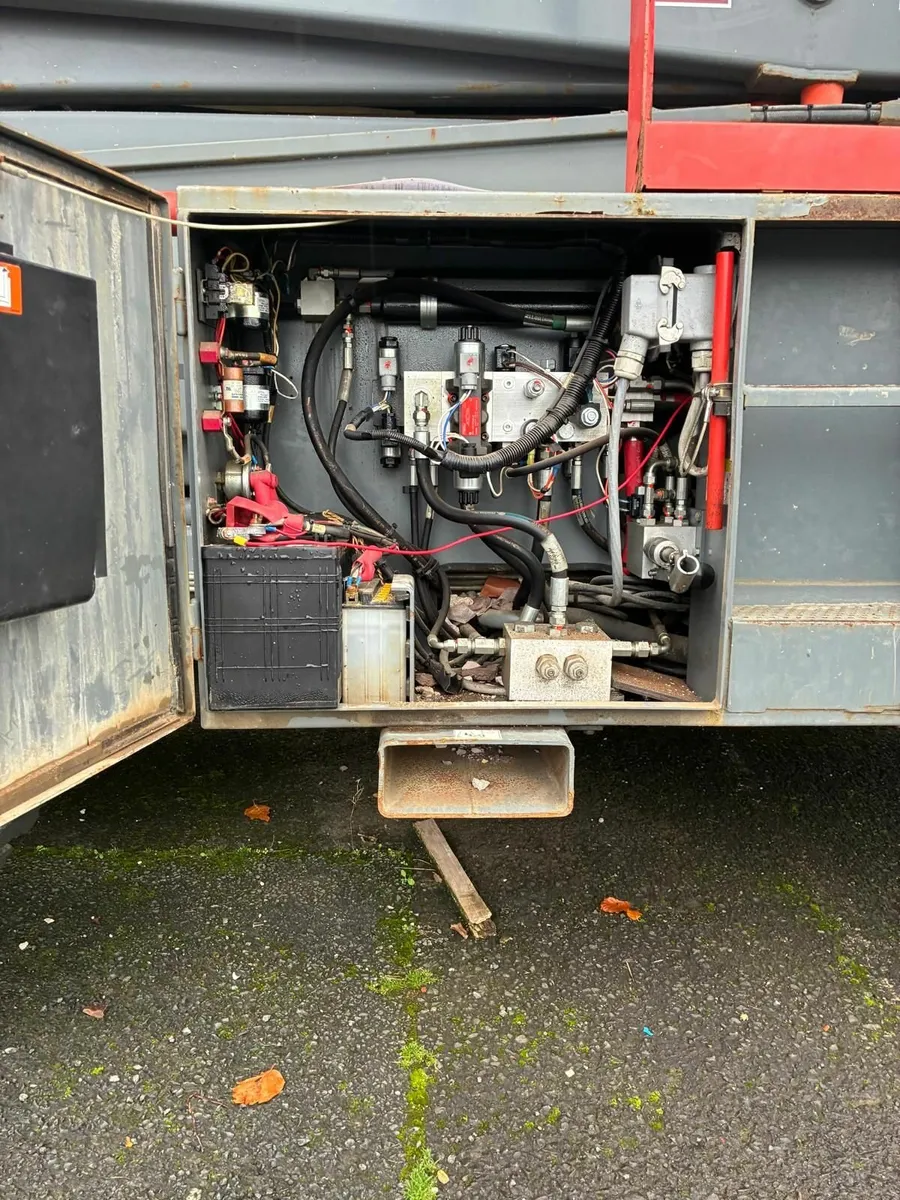 2018 SKYJACK SJ92/50  RT - Image 2