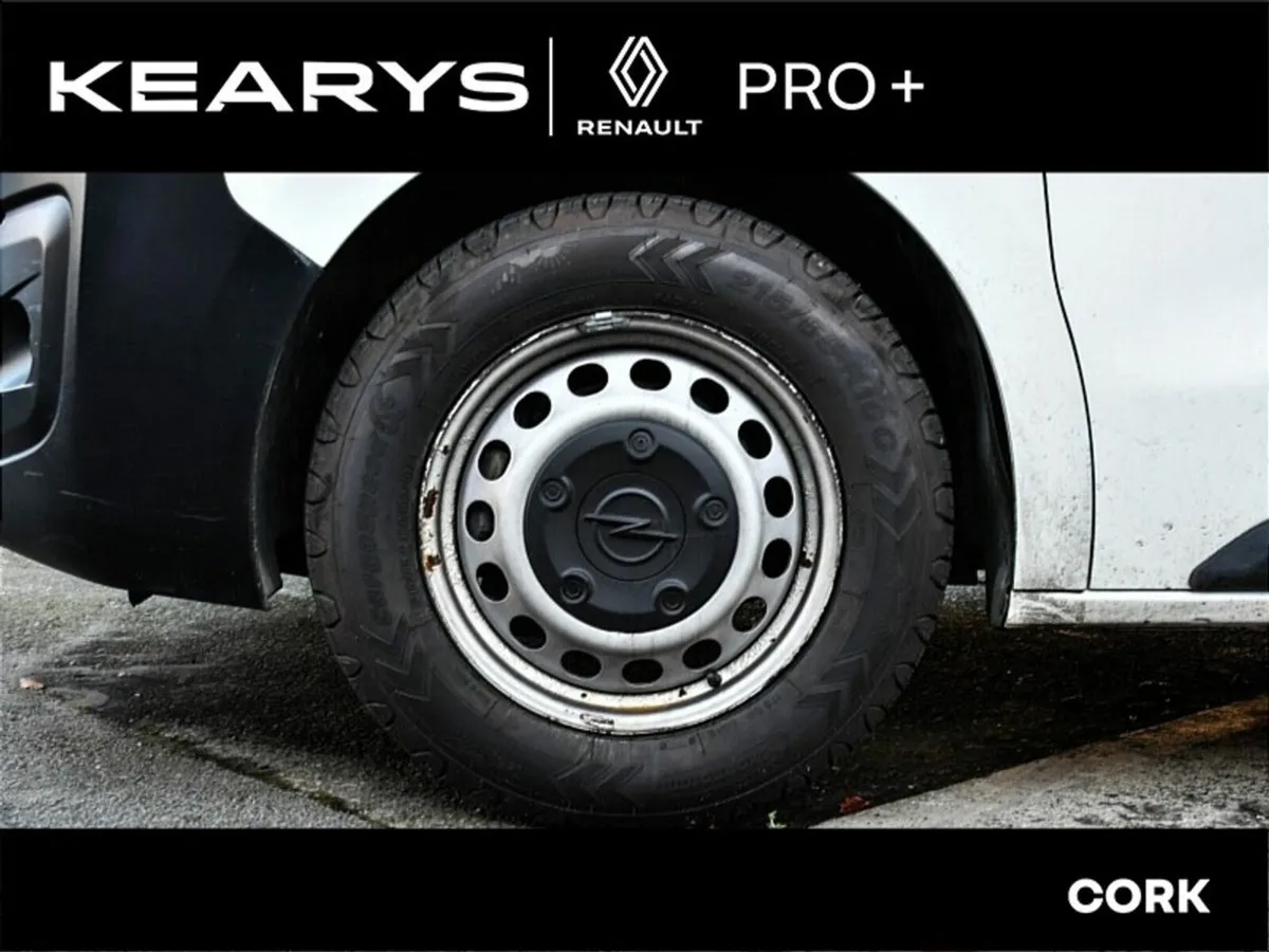 Opel Vivaro L2H1 2900 1.5 5 DR - Image 4