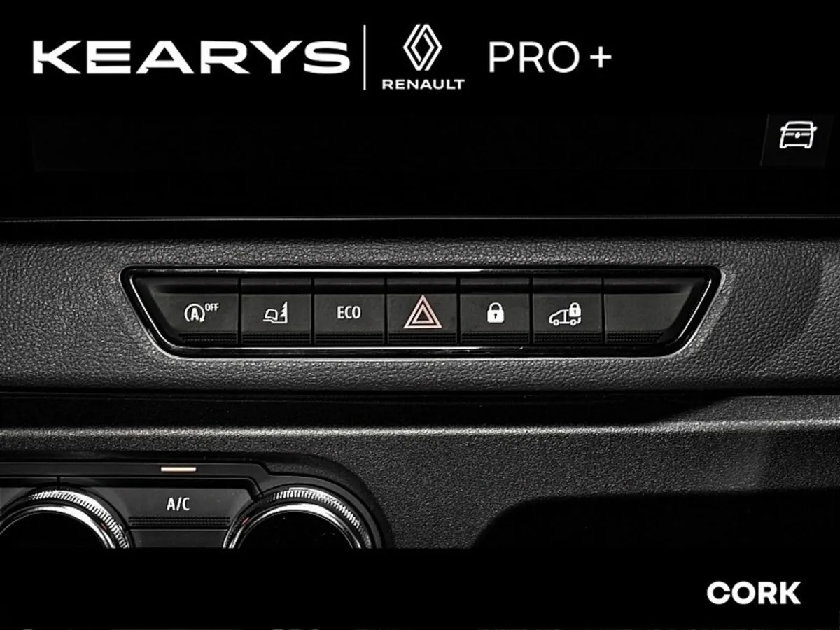 Renault Master LM35 Blue dCi 170 Auto Advance E06X - Image 4