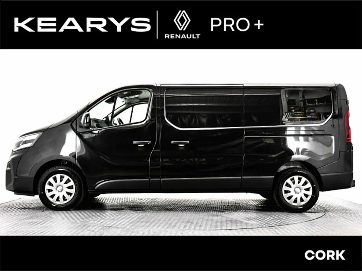 Nissan Primastar L2H1 150 SV Premium Auto, Plus VA - Image 4