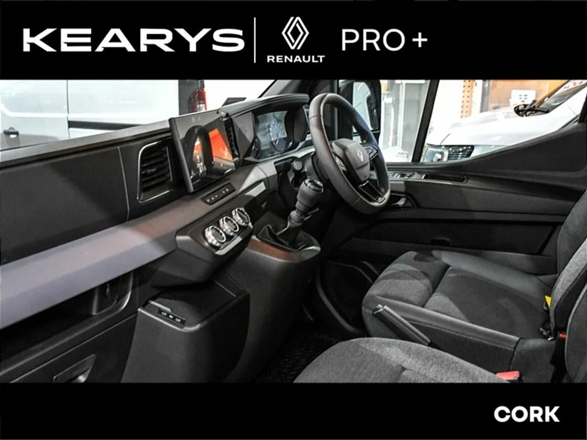 Renault Master FWD MM33 130 Start INC VAT - Image 2