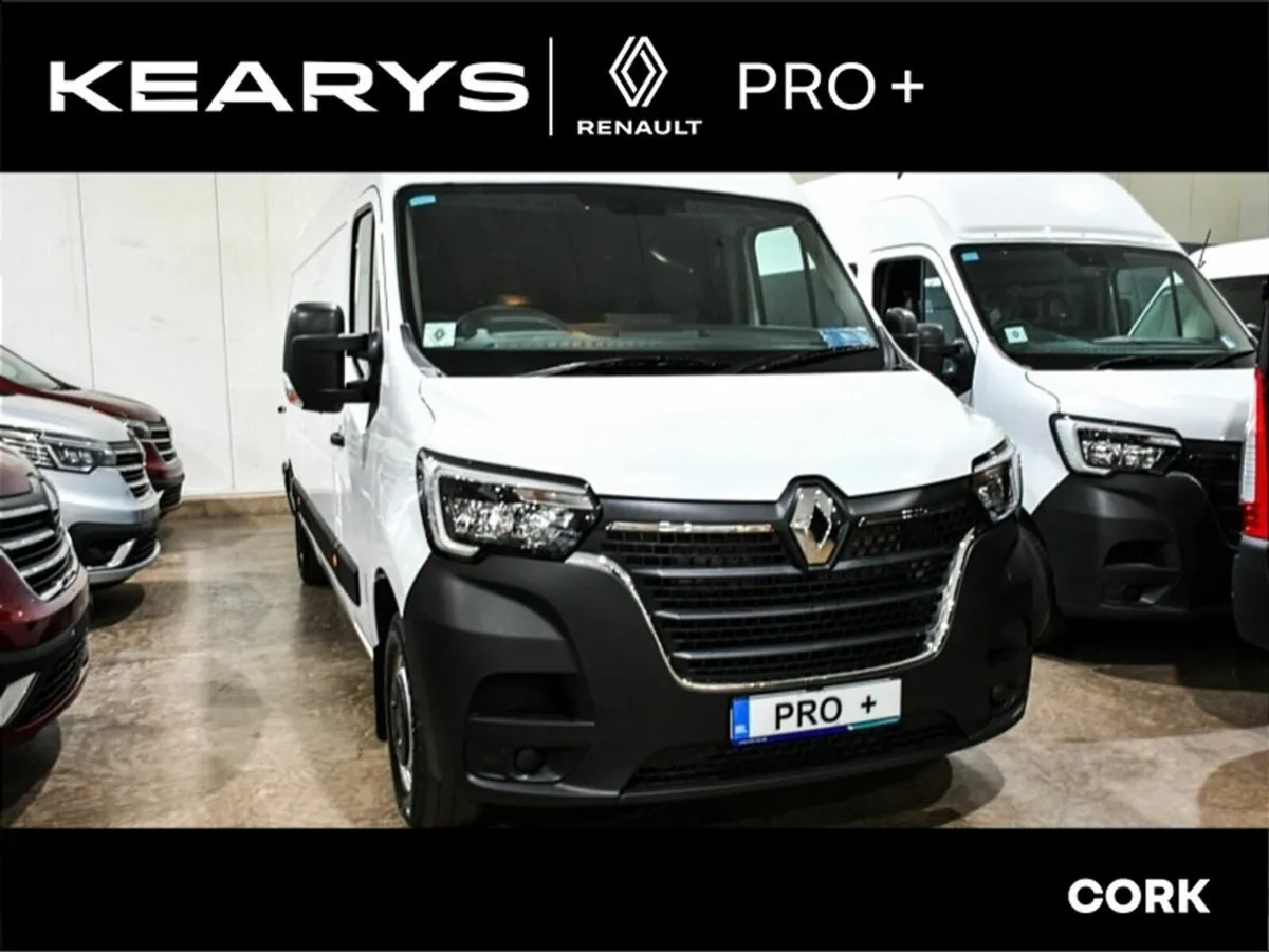 Renault Master LM35,135 Business, INC VAT - Image 1