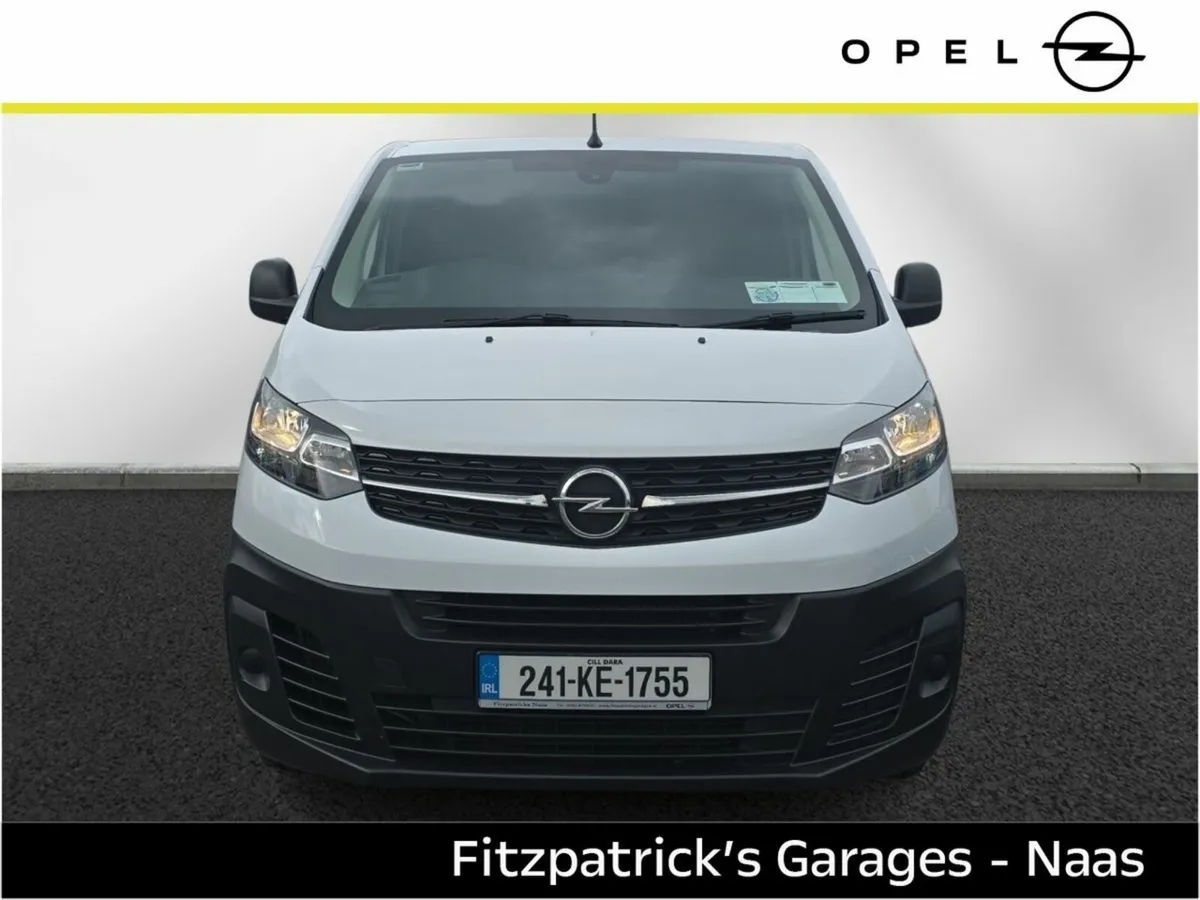 Opel Vivaro Komfort LWB 1.5 100PS Includes Ply-Lin - Image 3