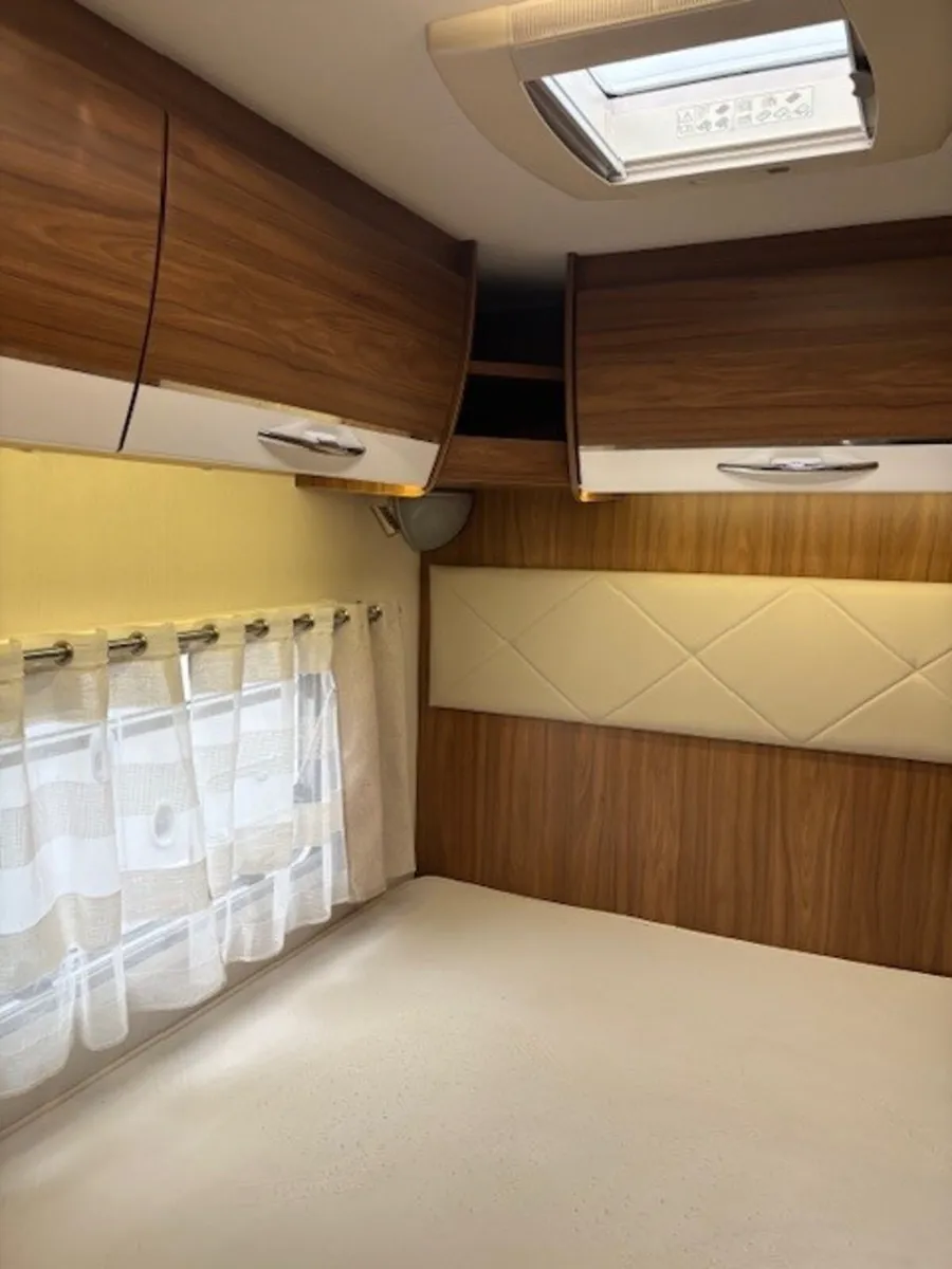 2018 Pilote Essentiel P716 - Image 4