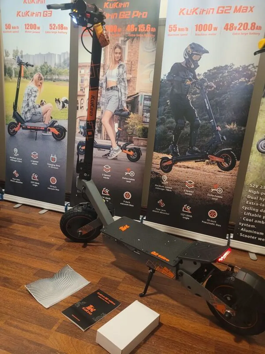 KuKirin G2 Ultra Electric Scooter Dual Motor 1600W - Image 2