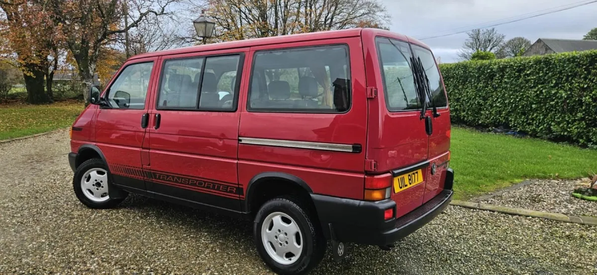 Volkswagen Transporter 2001 2.5 TDI 6 SEATER - Image 1