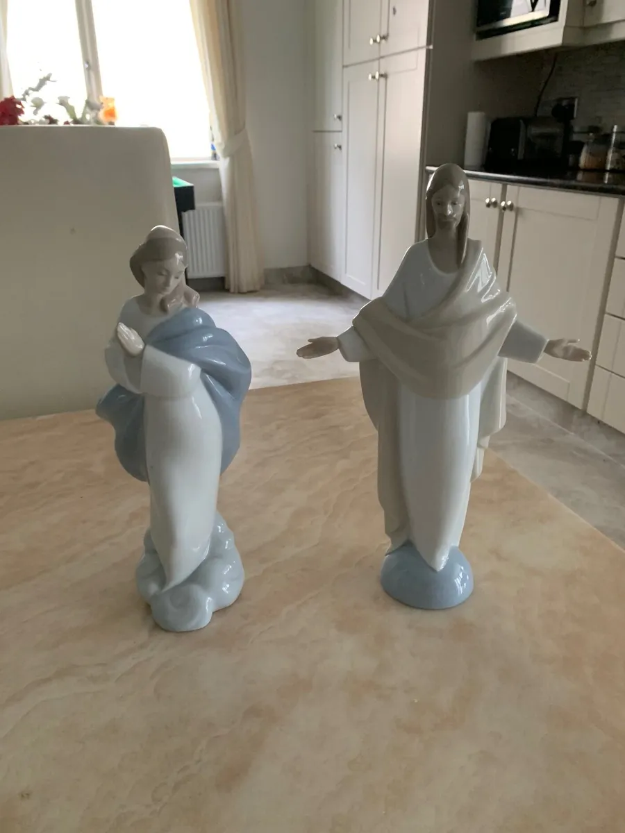 NAO ornaments - Image 1