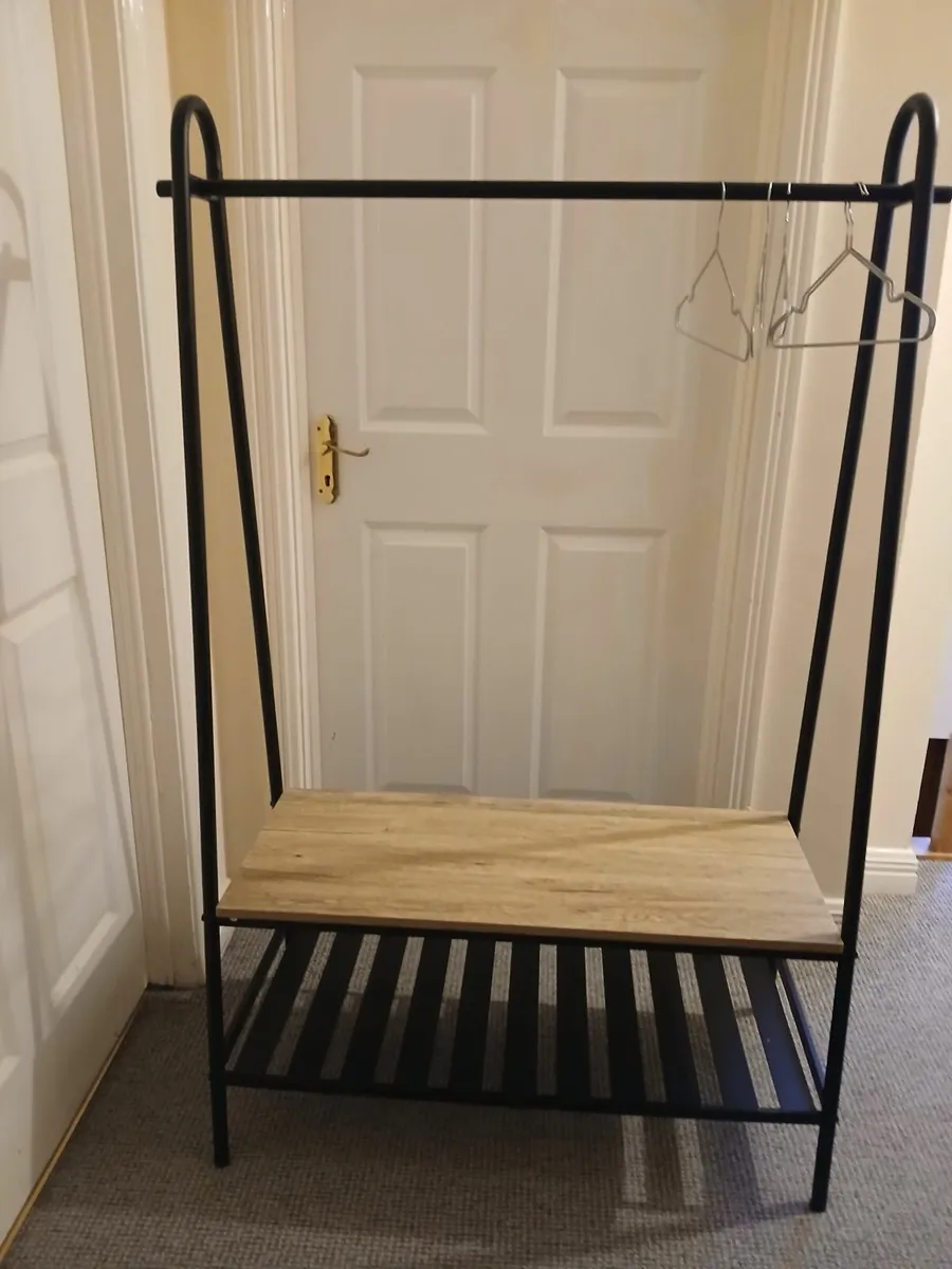 Clothes rail - Image 1