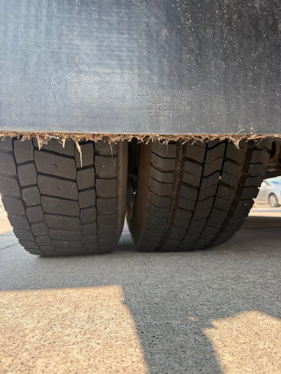 Mercedes-Benz Other 2016 - Image 4