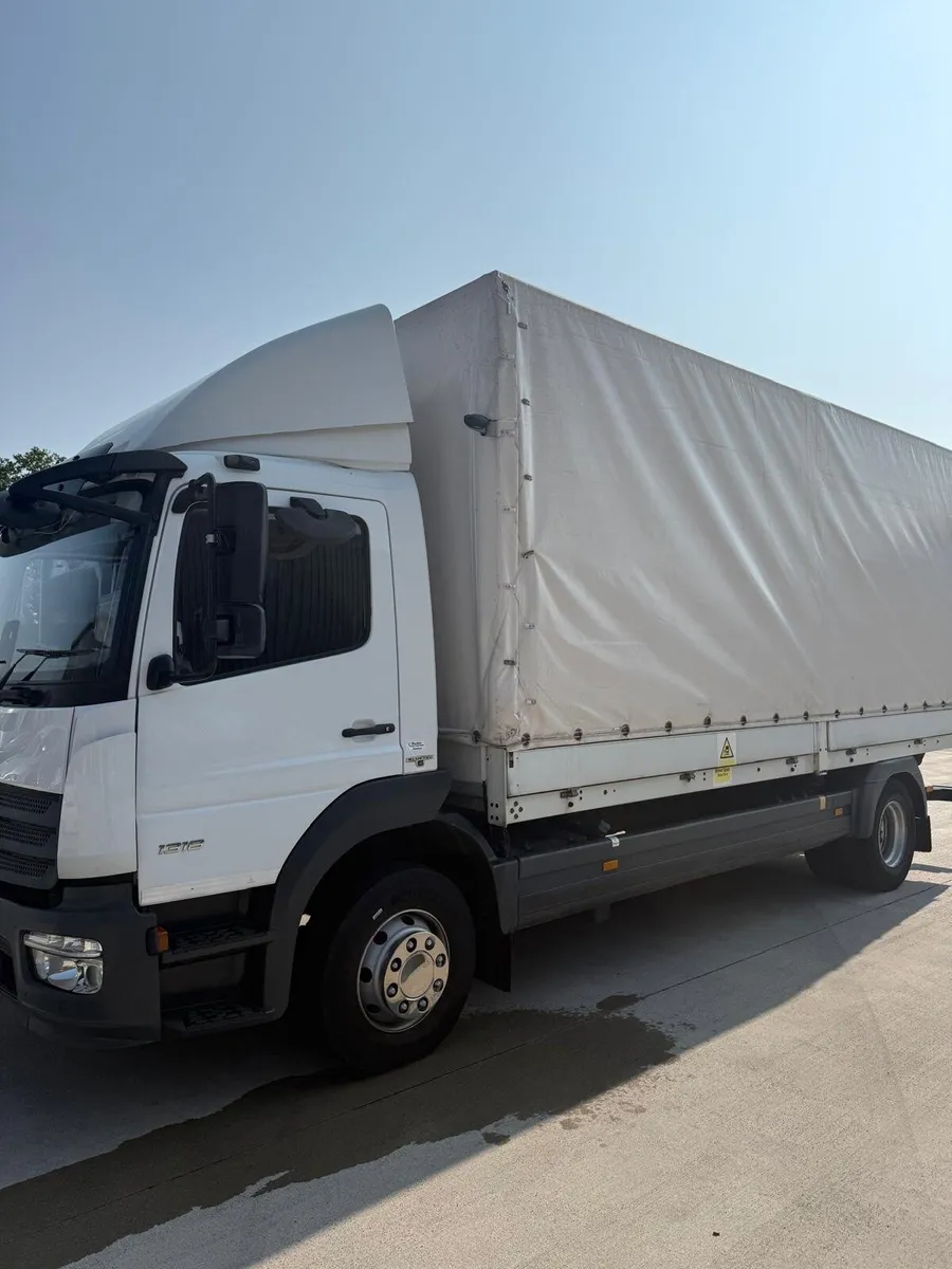 Mercedes-Benz Other 2016 - Image 1