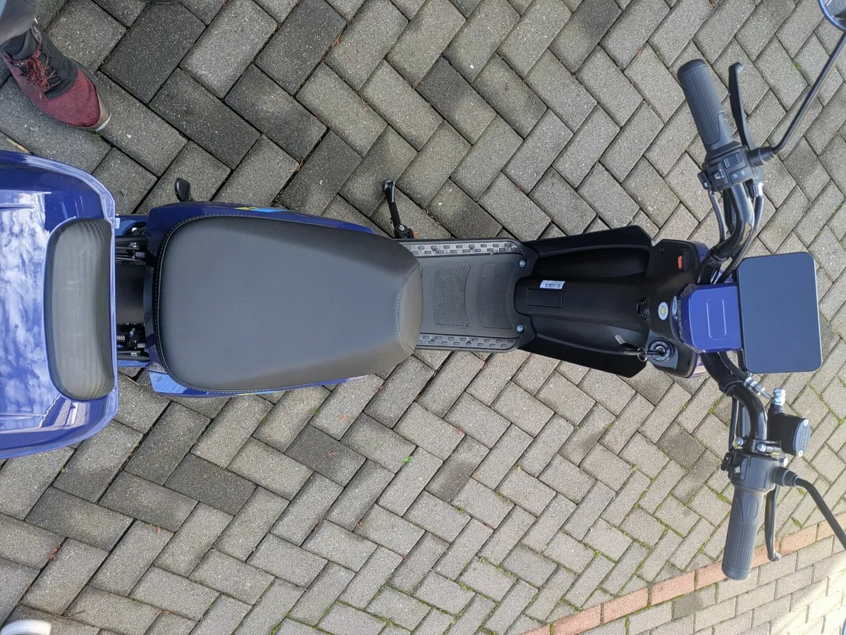 3 x Urban Volt Electric Moped - Image 3