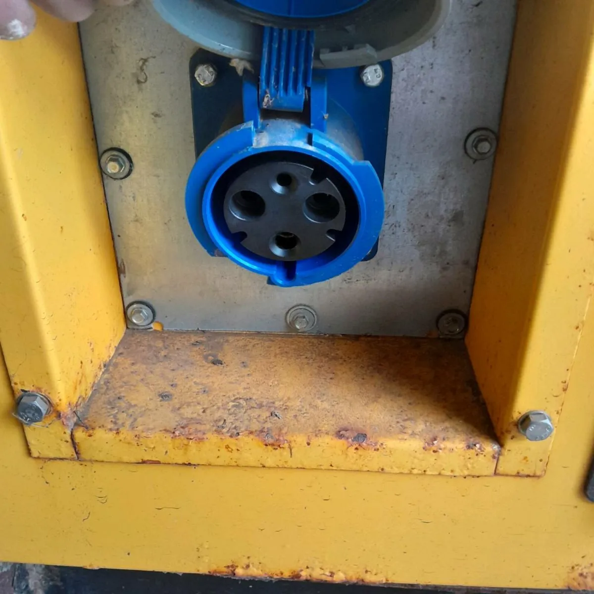 Generator For Sale - Image 4