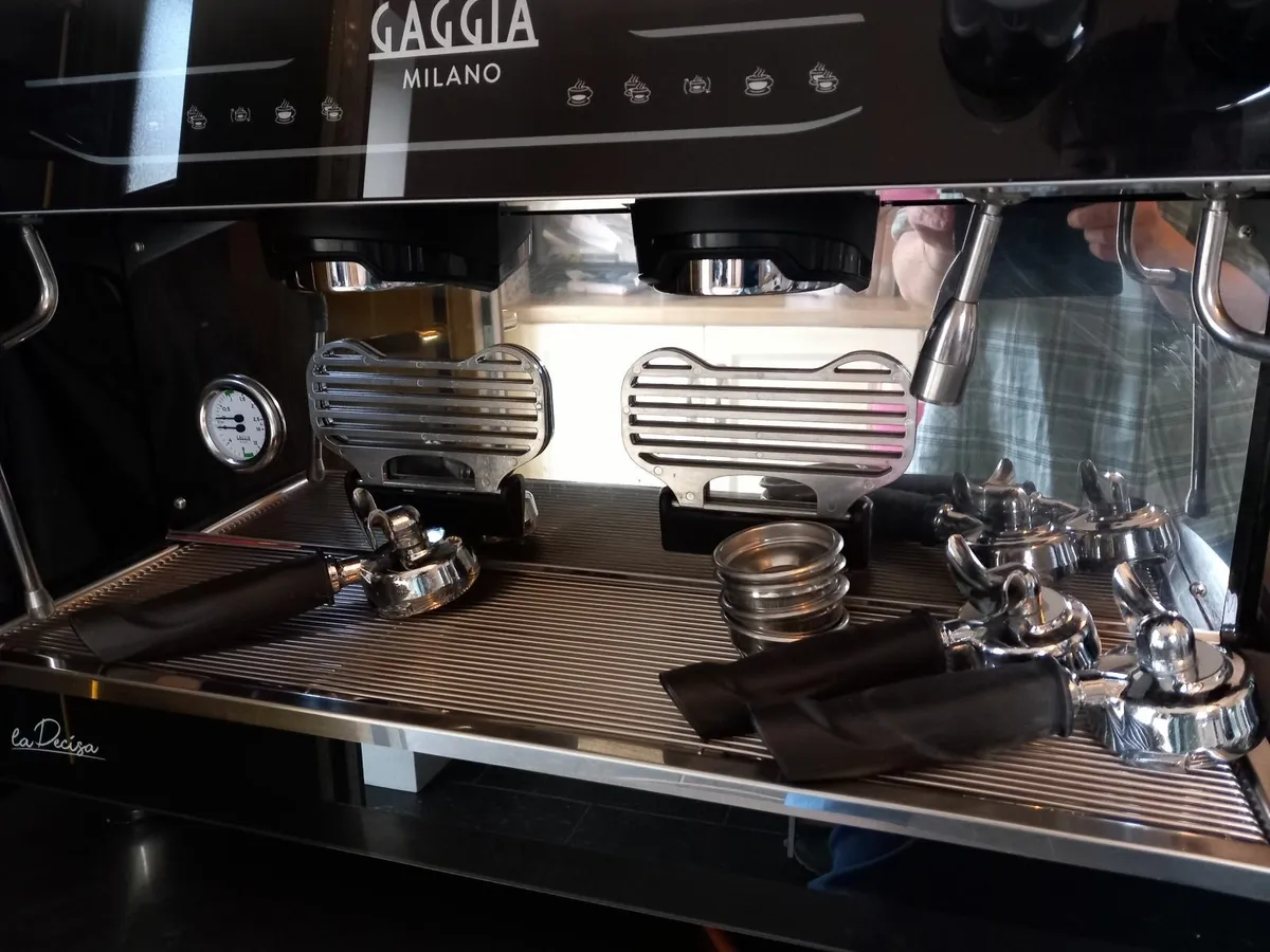 GAGGIA Coffee Machine & Grinder - Image 2