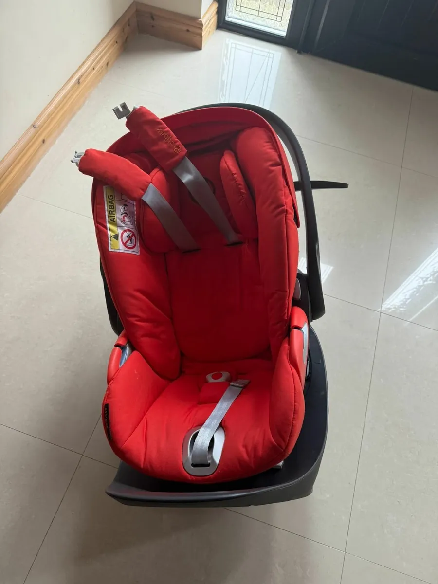 Baby Travel system - Image 4