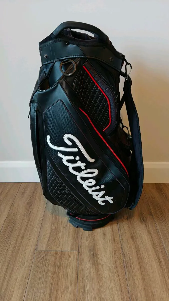 Titleist StaDry Cart Bag Waterproof - Image 1