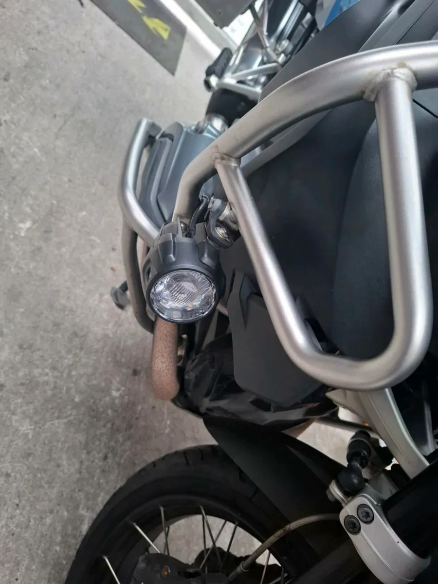 2015 BMW R1200GSA TE ADVENTURE - Image 4