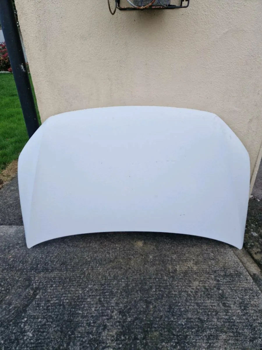 2018 VW Caddy MK 3 Bonnet White - Image 1