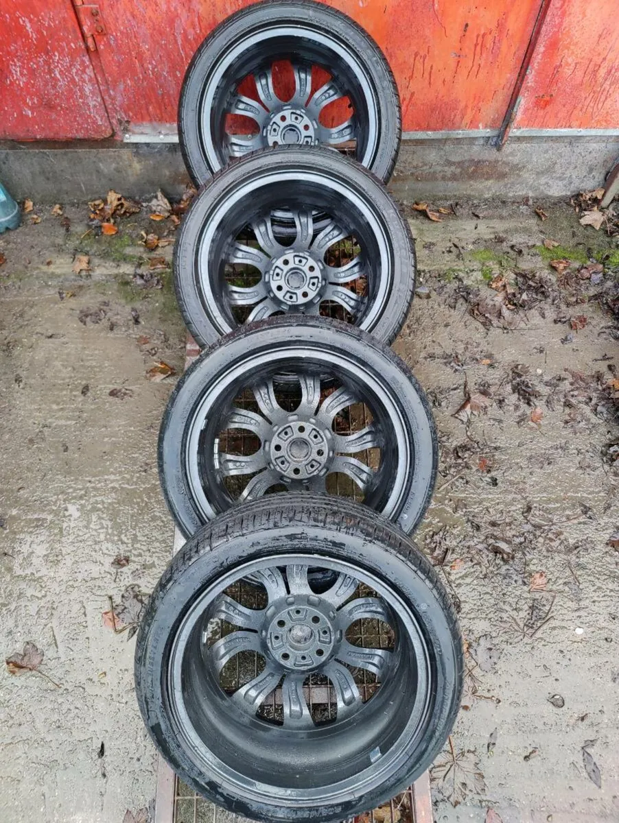 Mini  cooper Flame spoke alloys 17" - Image 3