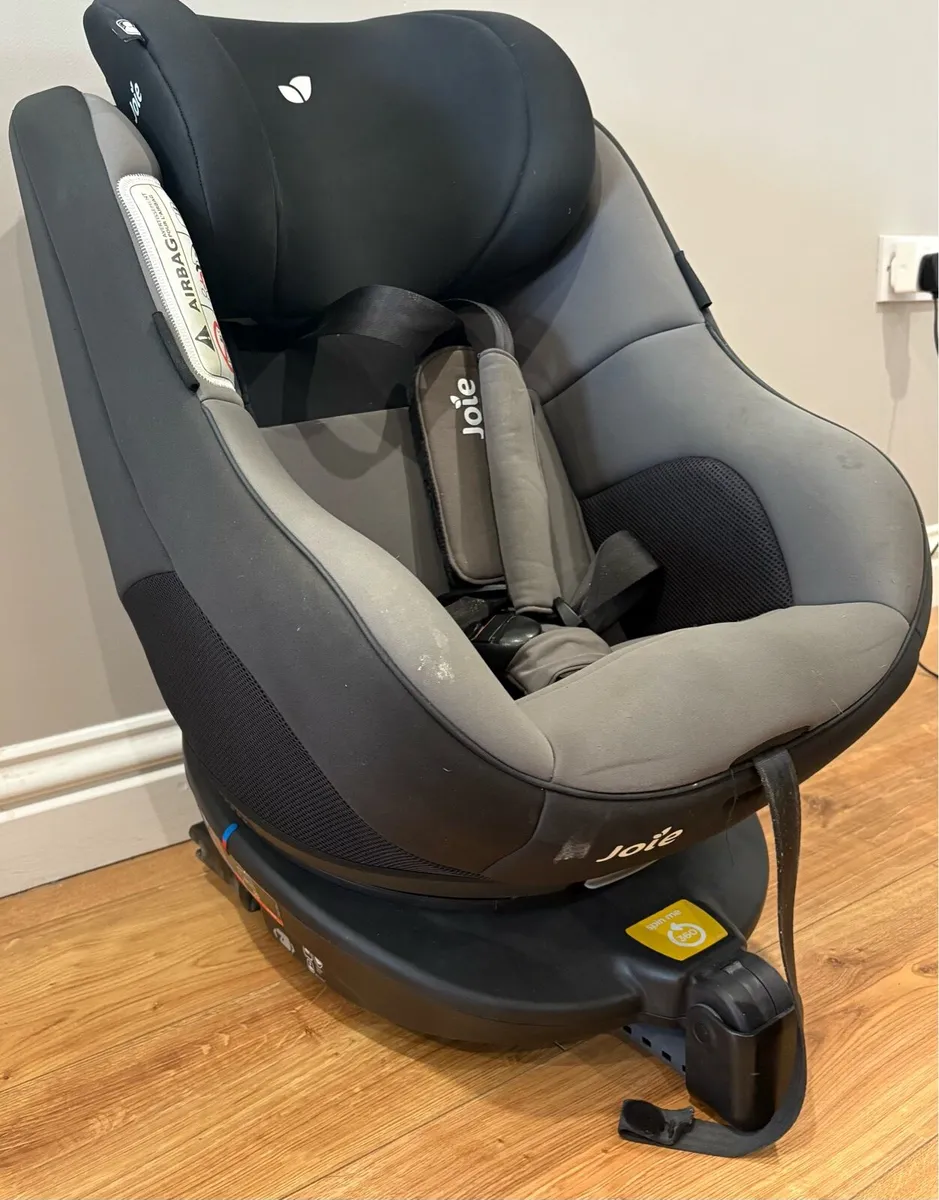 Joie car seat - Image 1
