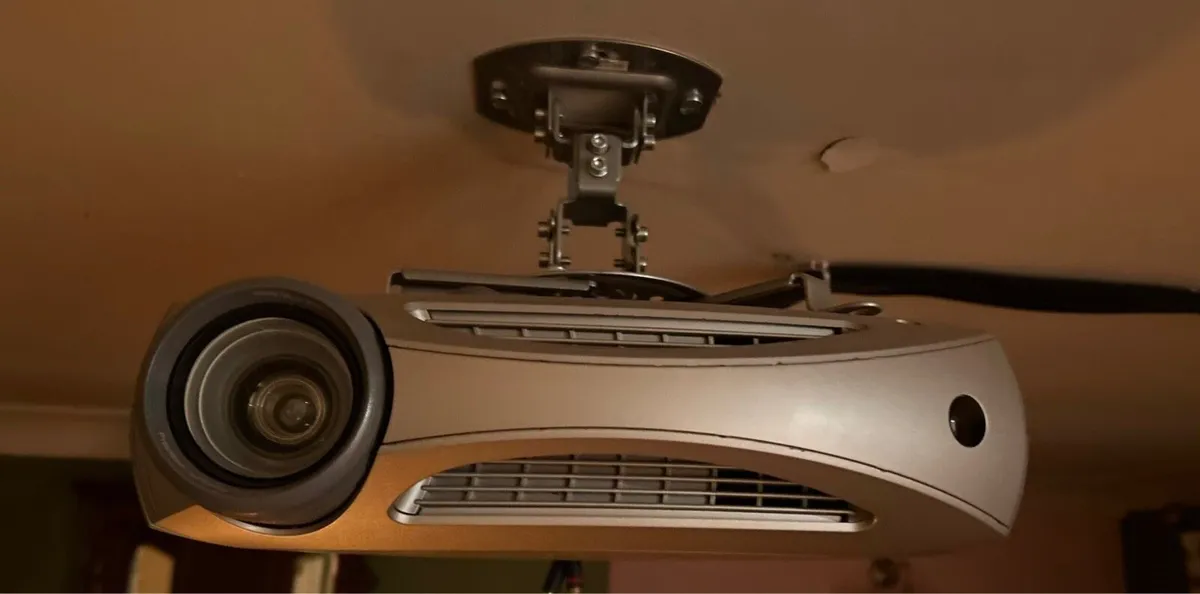 Home entertainment system - Image 3