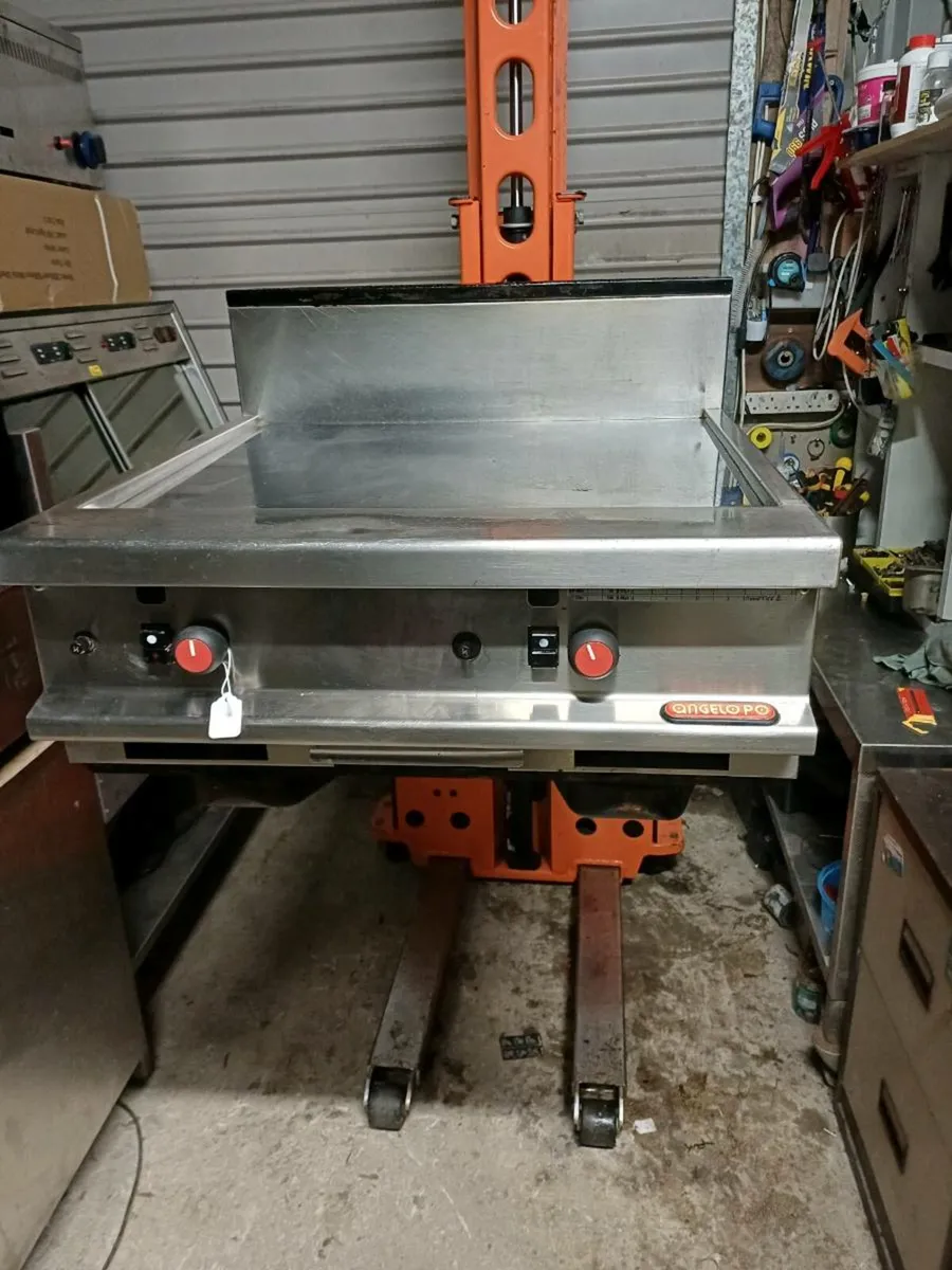 Catering equipment - Image 4