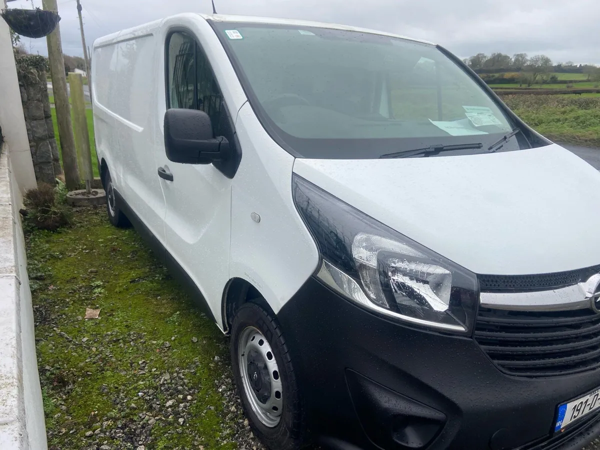 2019 Opel vivaro. Van - Image 1