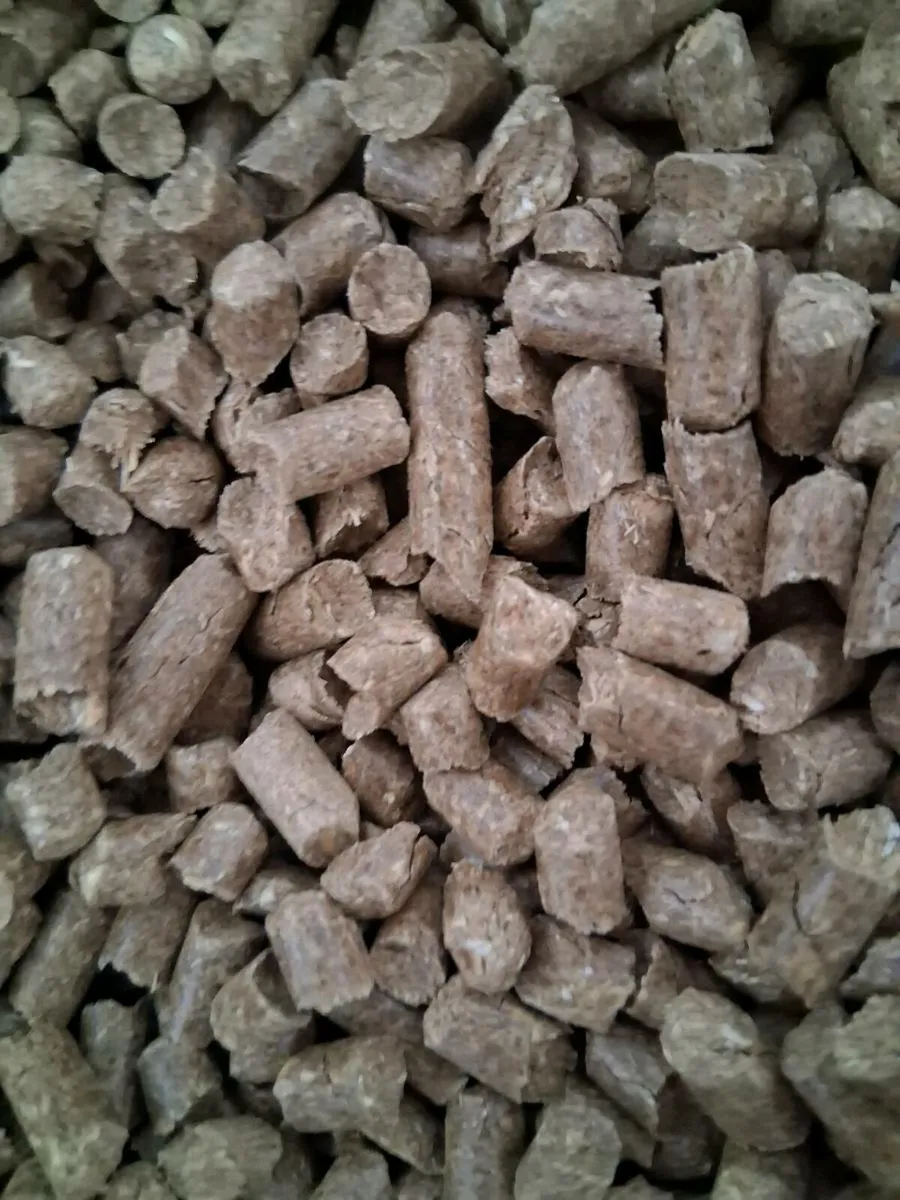 Straw pellets - Image 1