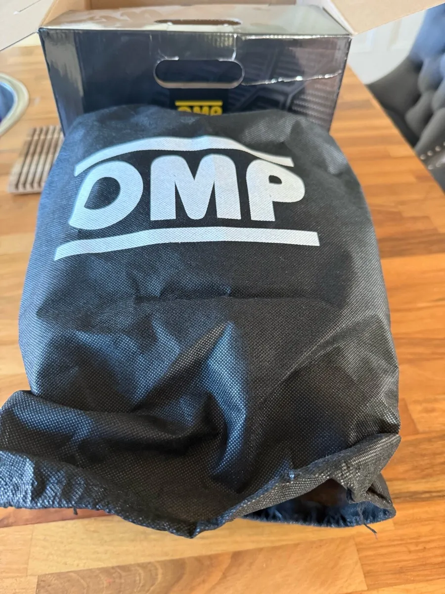 OMP racing helmet - Image 4
