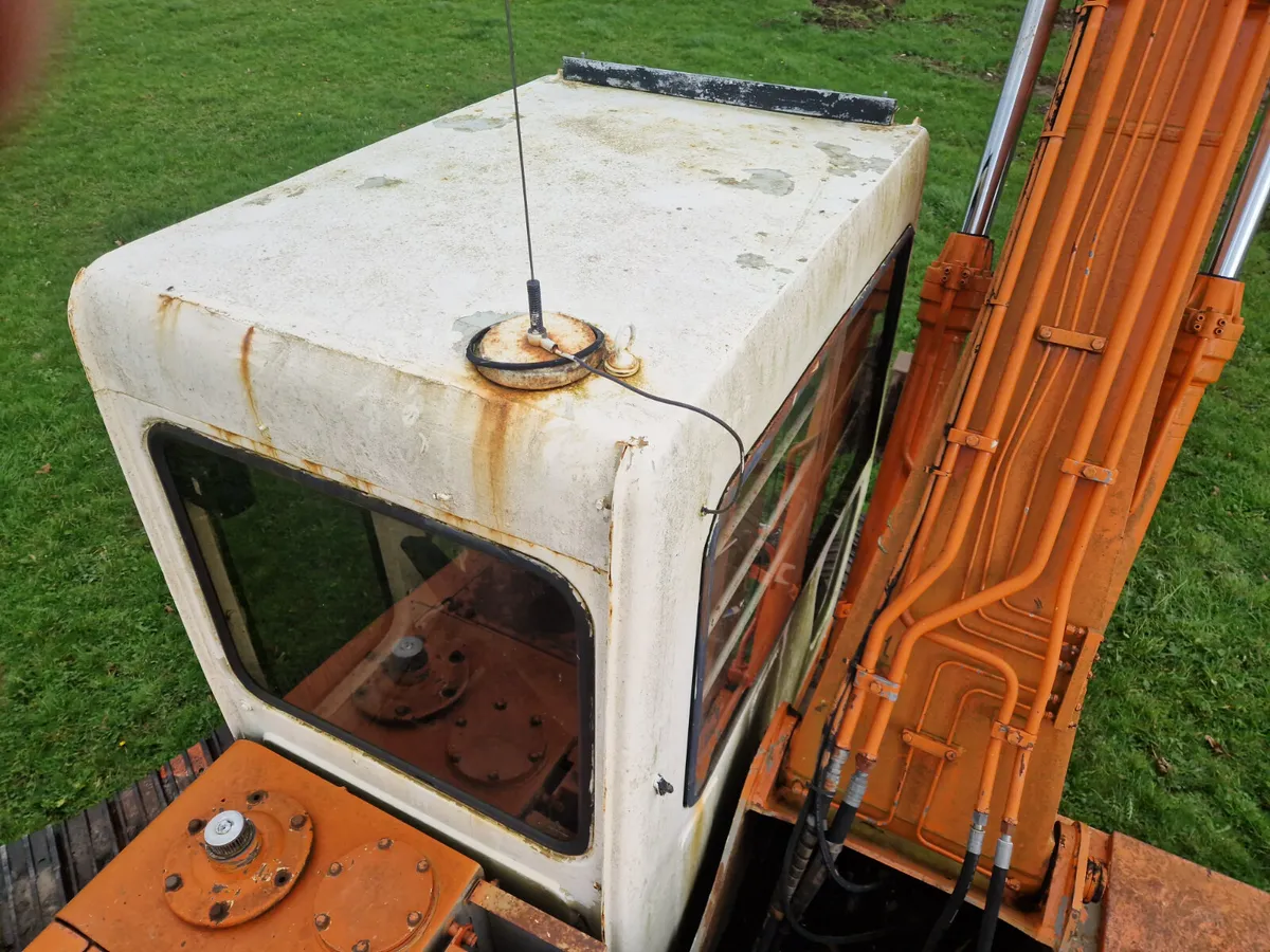 Hitachi 200-1 required - Image 2