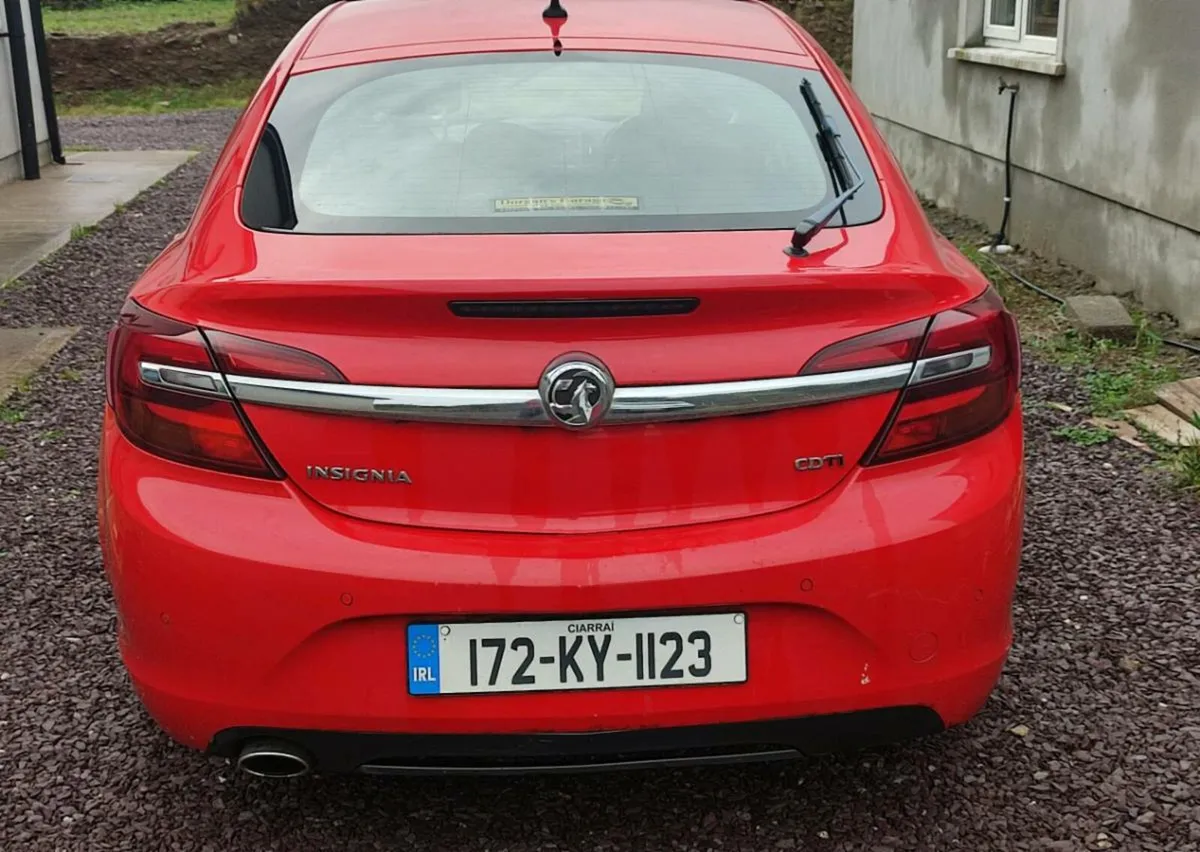 2017 Vauxhall Insignia 2.0L ECOFLEX TECH - Image 3