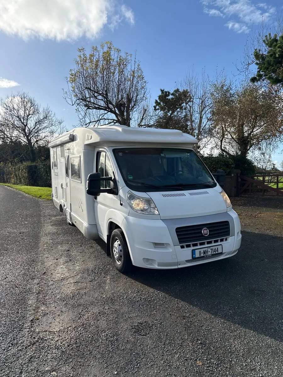 2011 Joint four berth low profile - Image 1