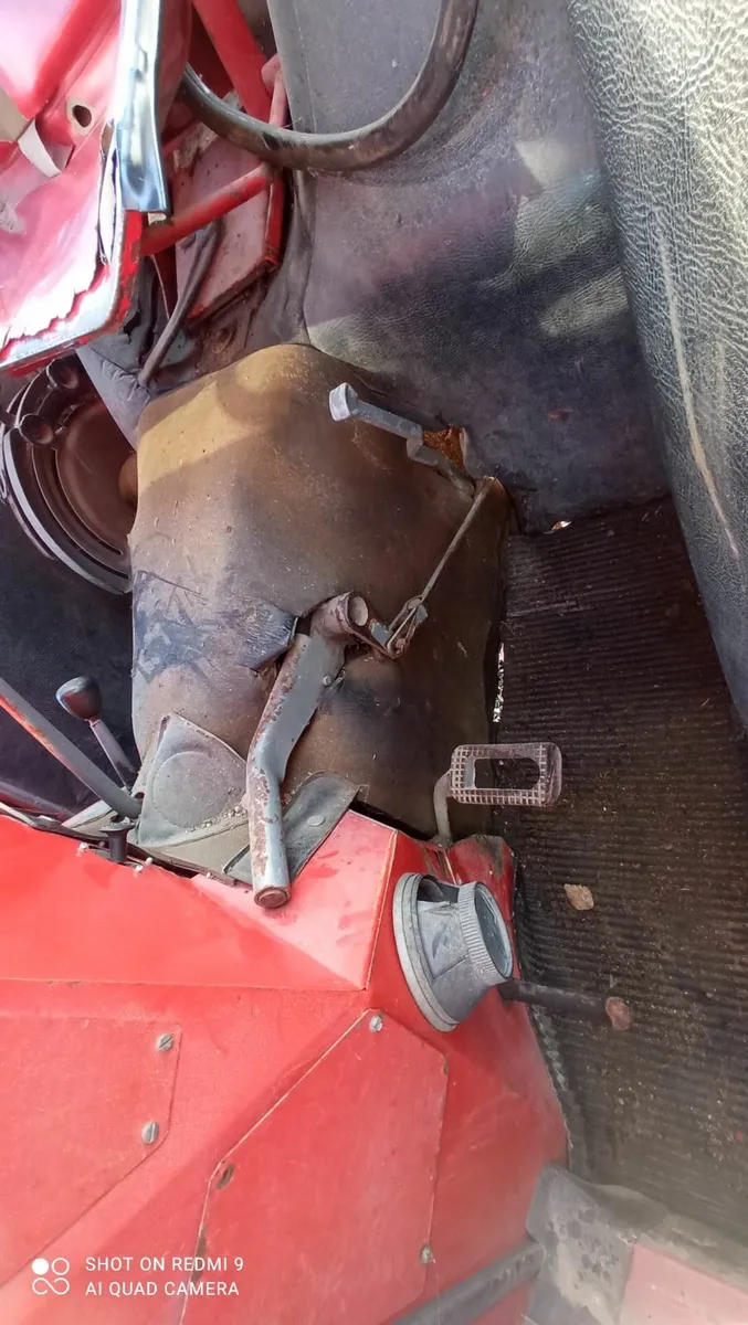 Massey Ferguson 135 - Image 4