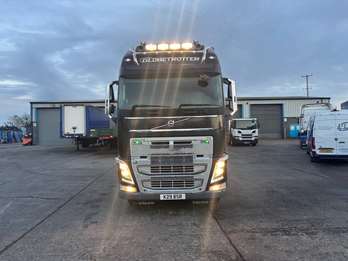 2016 Volvo FH 540 XL Globtrotter 4.1 WB - Image 2