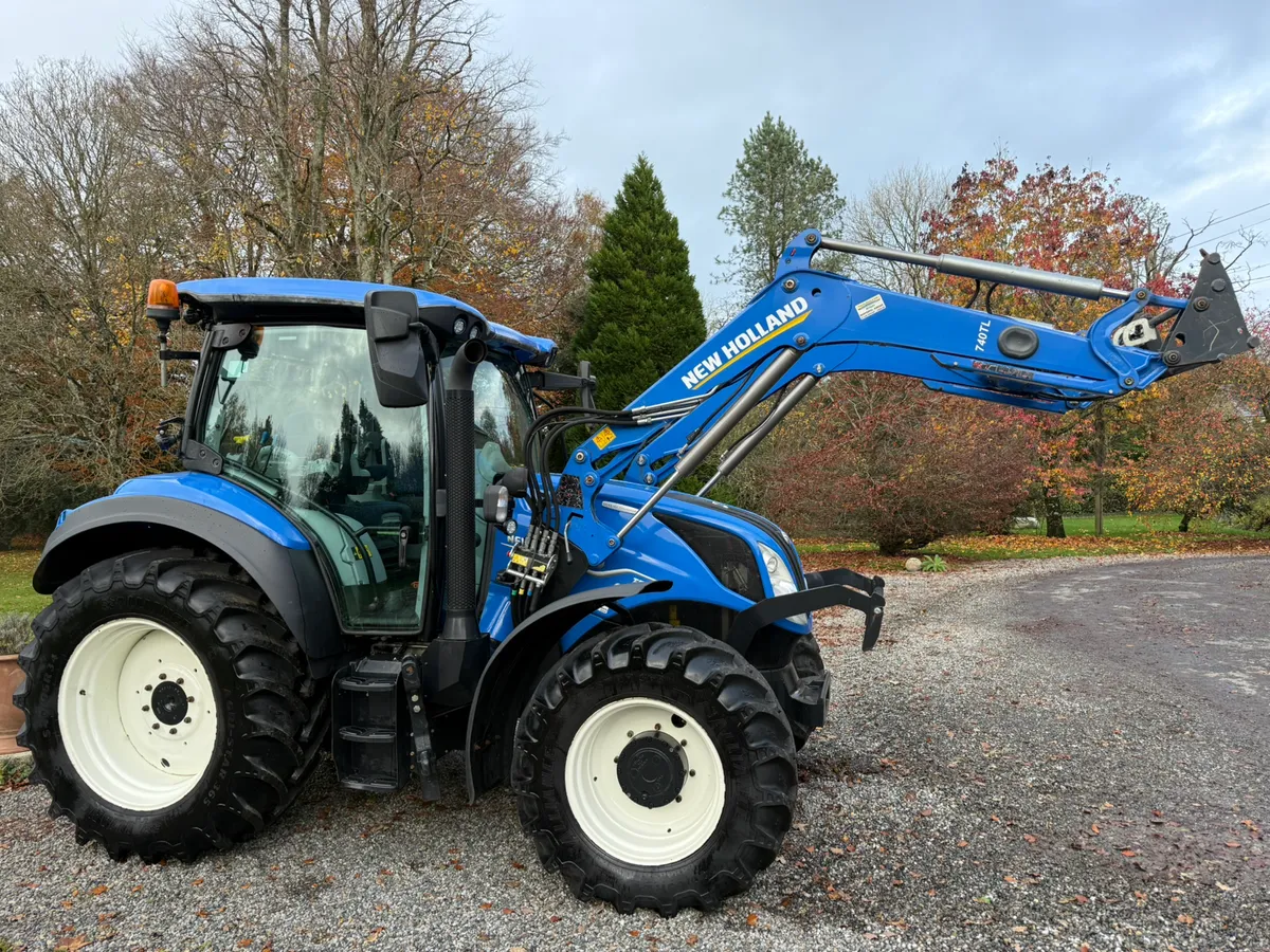 2021 New Holland T5.140 DCT FULL SPEC! €78950 - Image 1