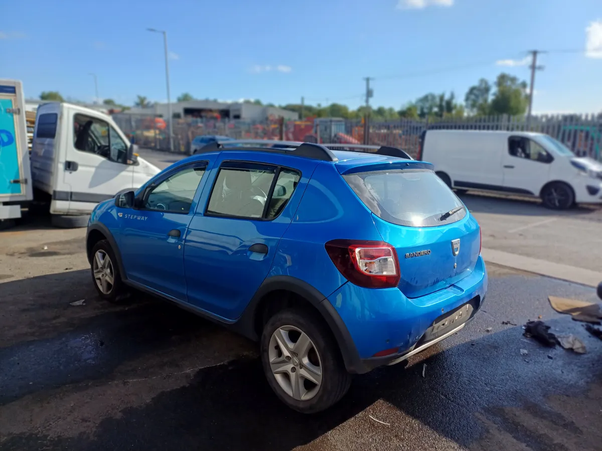 2016 DACIA SANDERO STEPWAY 1.5CDI 1.0PETROBREAKING - Image 3