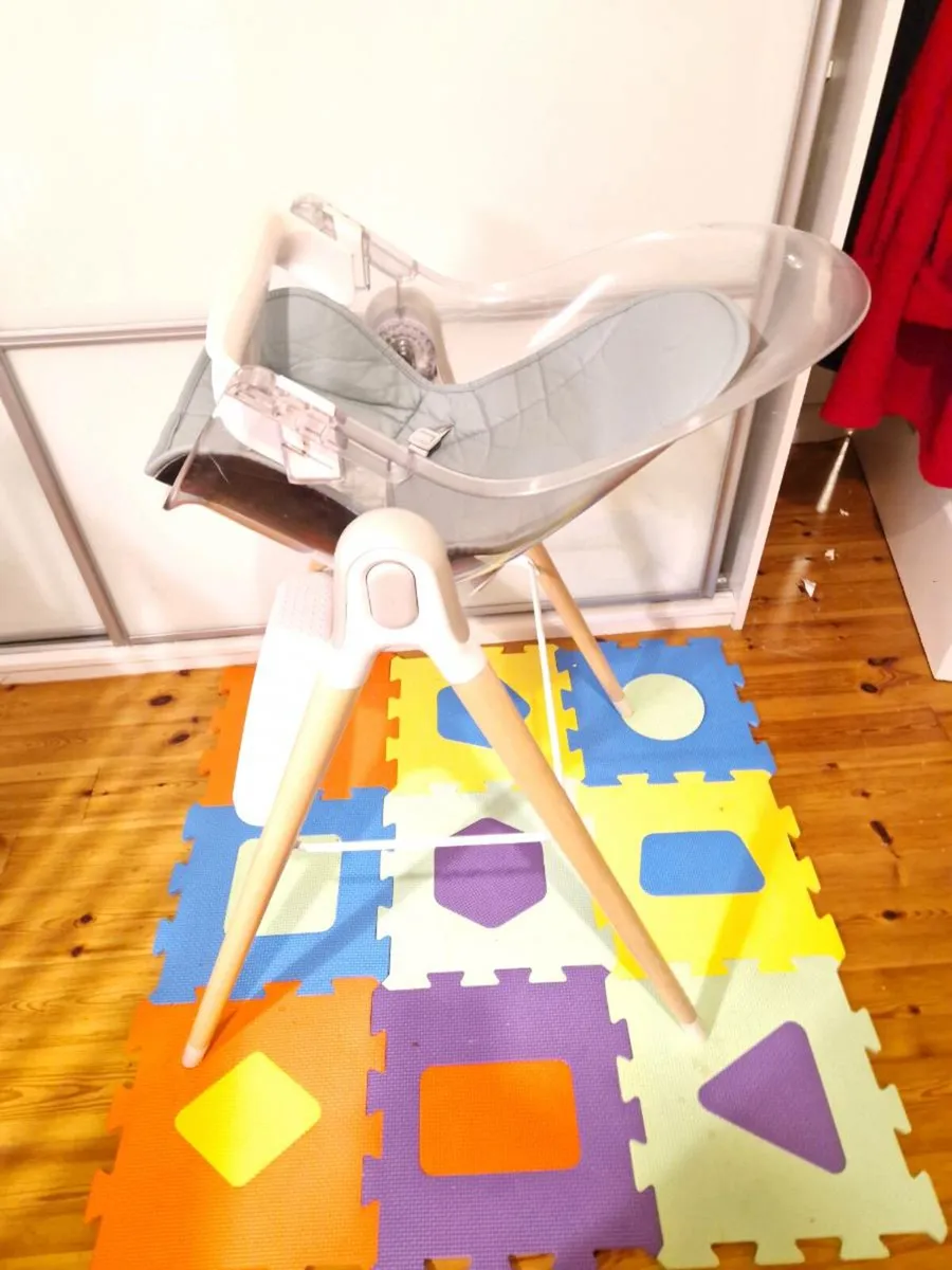Toddlers High Chair - Image 2