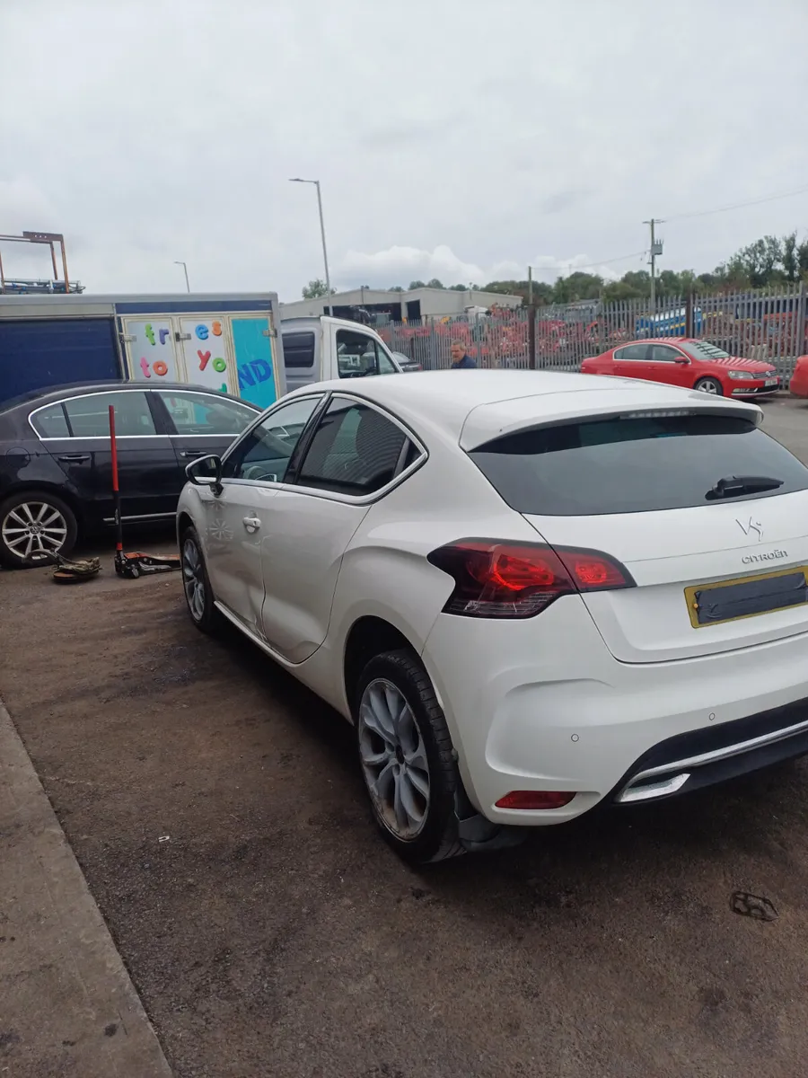 2012 CITROEN DS4 1.6HDI BREAKING - Image 3
