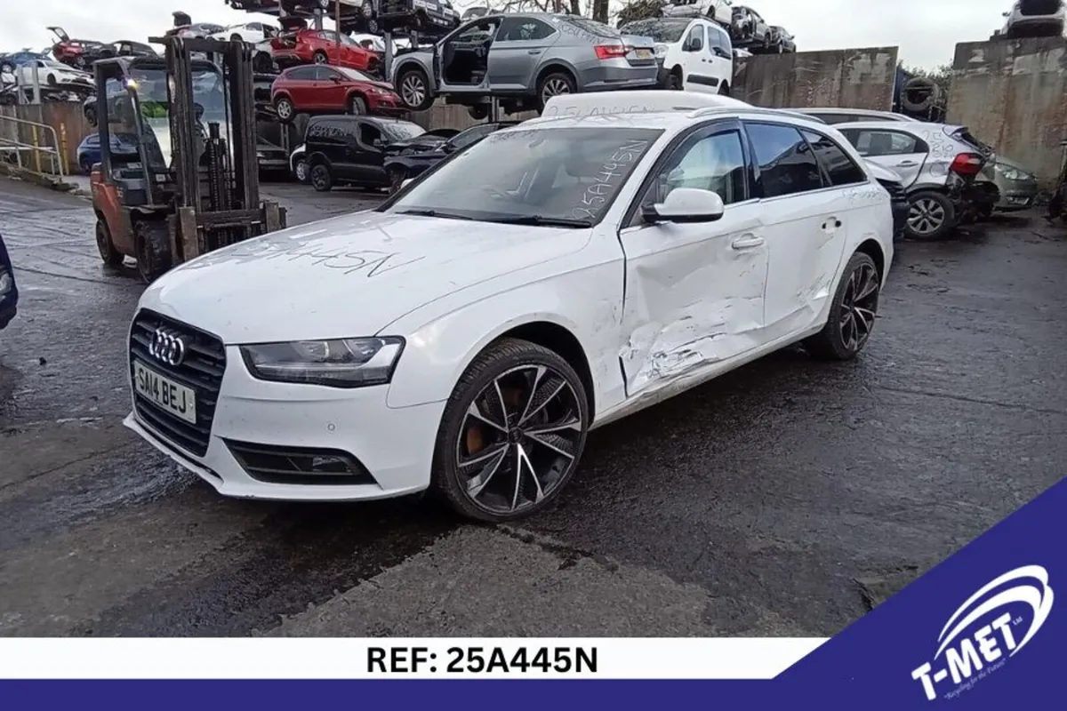 2014 AUDI A4 BREAKING FOR PARTS - Image 4